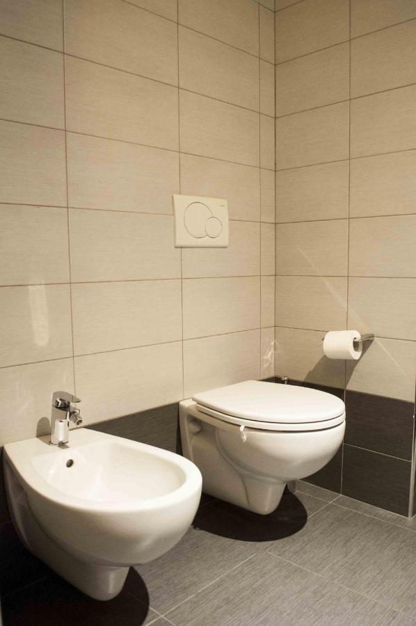 Via De' Falegnami 6 Apartment By Wonderful Italy ボローニャ エクステリア 写真